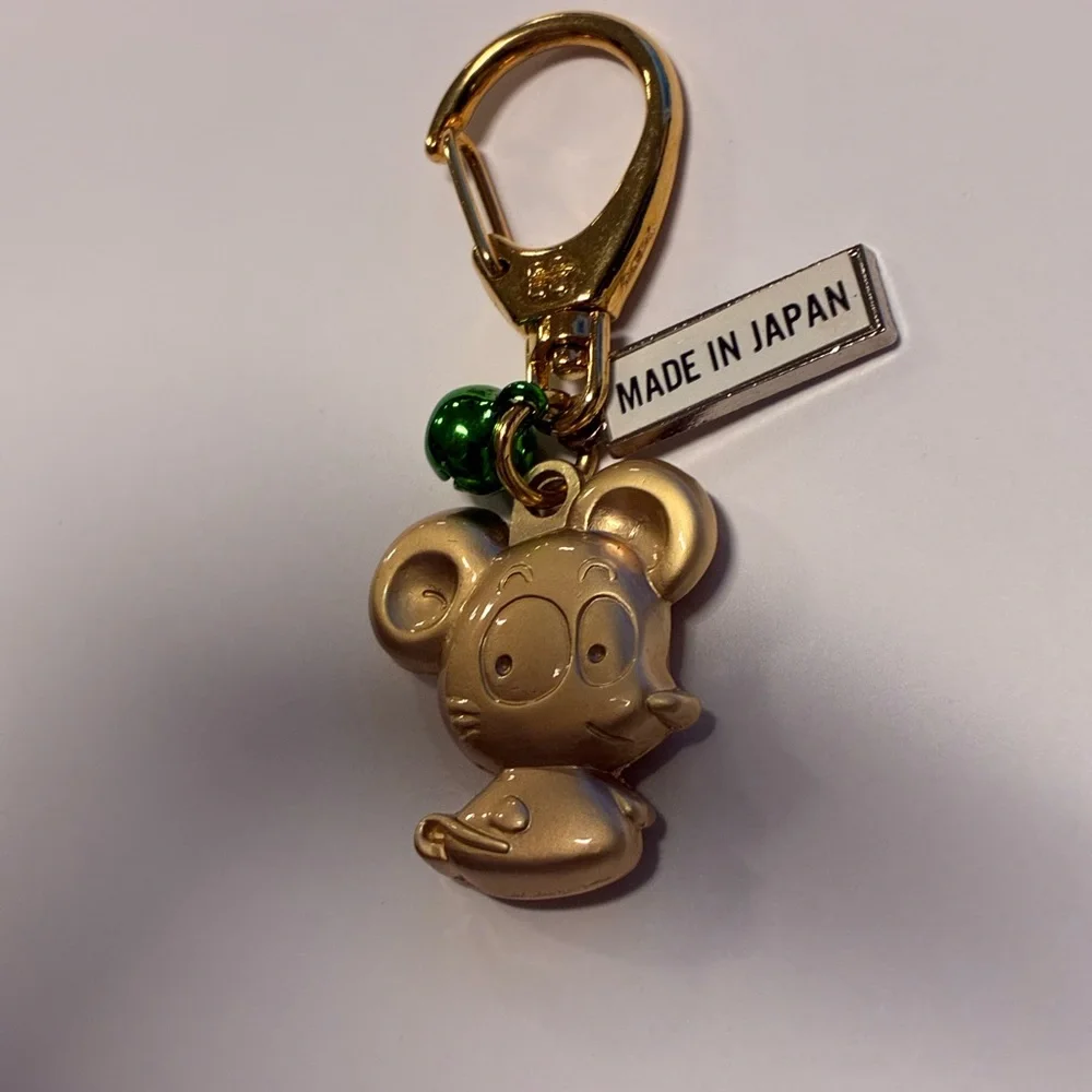 Gold Mouse Keychain with Green Accent - Picture 2 of 5